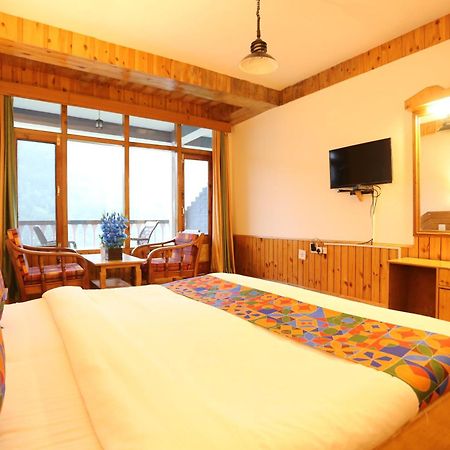 Vashist Hotel Surbhi מראה חיצוני תמונה